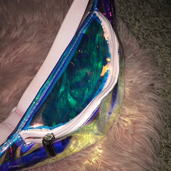 Colorful Fanny pack💗 - Picture 2 of 6